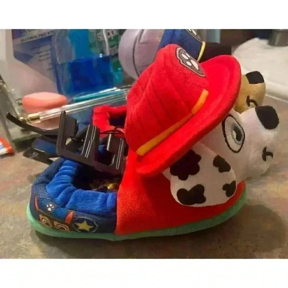 Paw Patrol Slippers NEW ( 5/6) - Picture 4 of 4